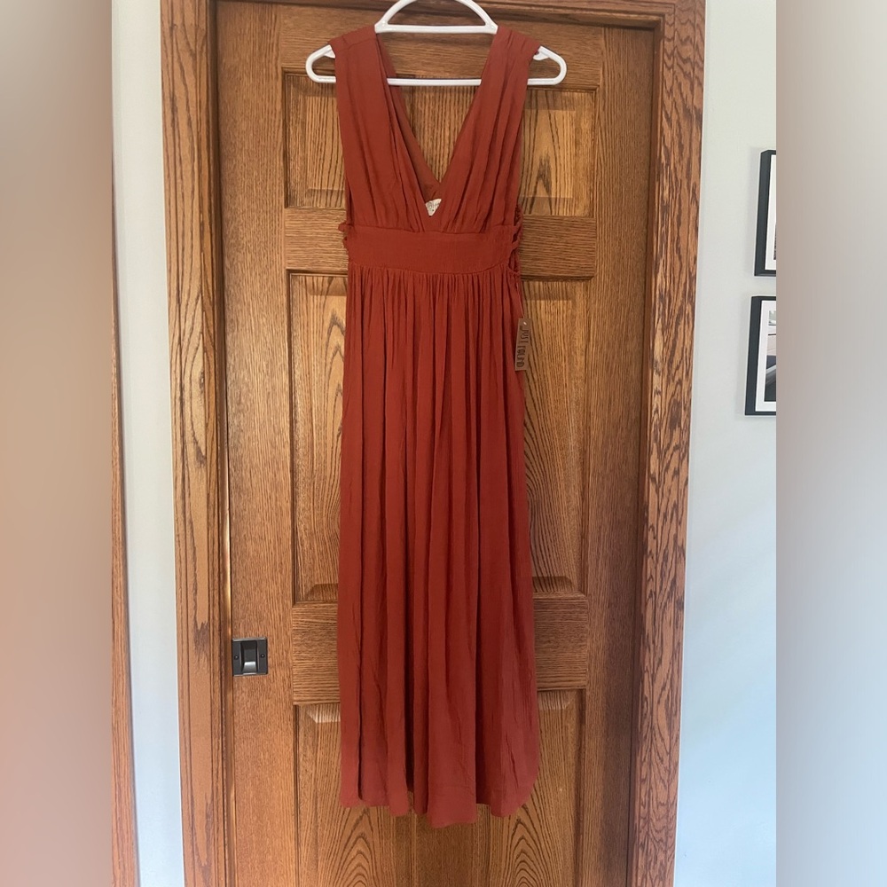 Women’s dress